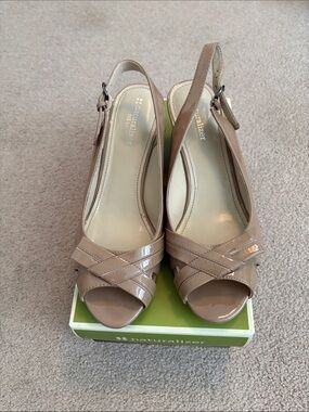 Naturalizer Women's Nude Patent Slingback Peep-Toe Wedges
